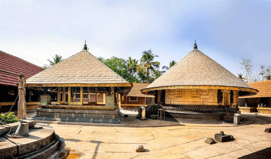 थिरुपलकदल; Thirupalkadal; केरल में अय साम्राज्य का आदिकुलकोविल थिरुपरकदल श्रीकृष्णस्वामी मंदिर