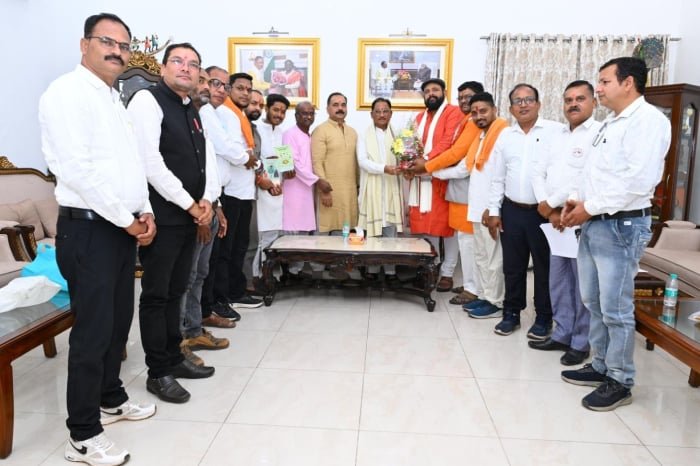 विष्णु देव; Hindu Janajagruti Samiti felicitates Chhattisgarh CM Vishnu Deo Sai